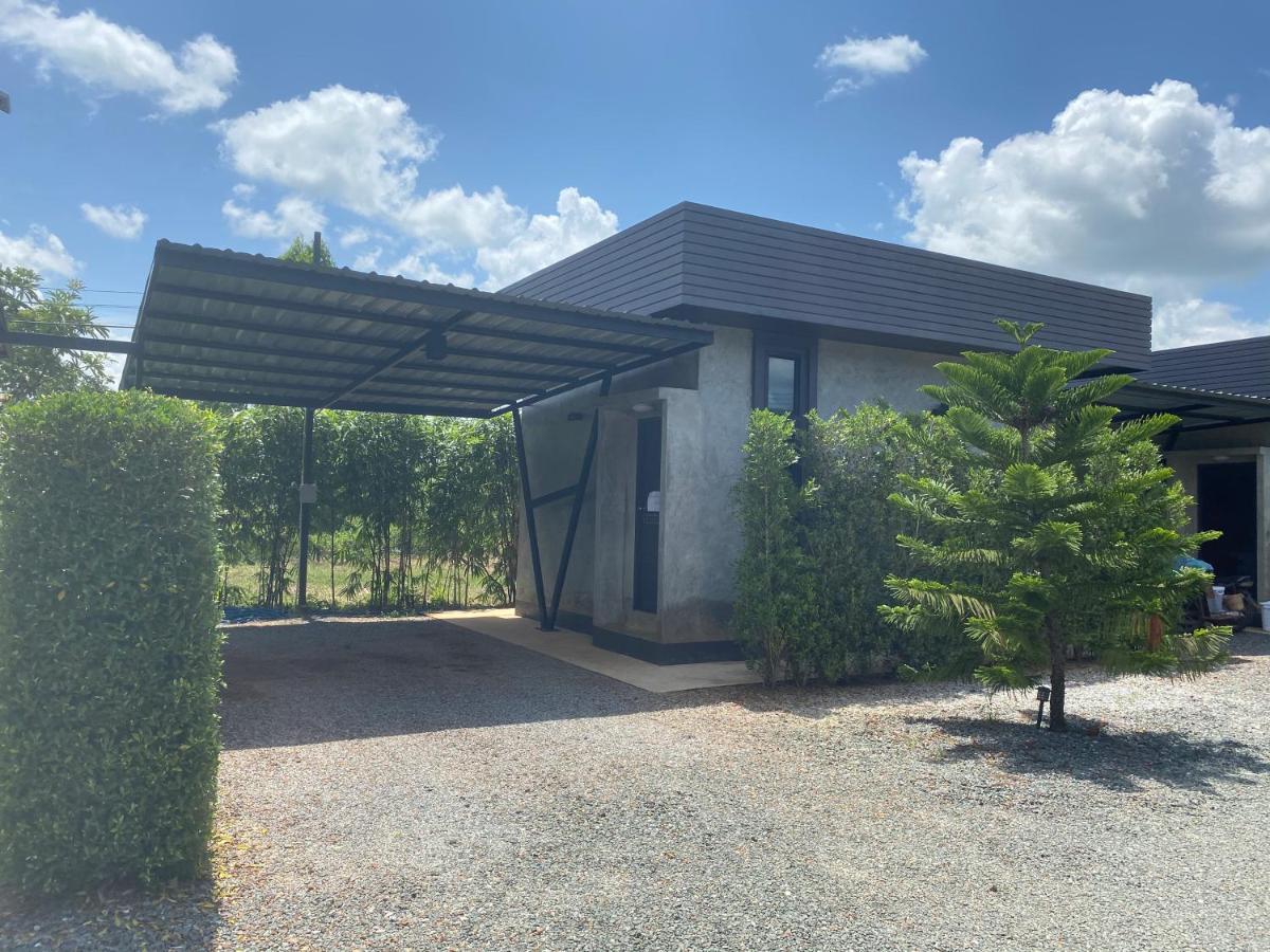 The Loft House Sakaeo Hotel Watthana Nakhon Ngoại thất bức ảnh