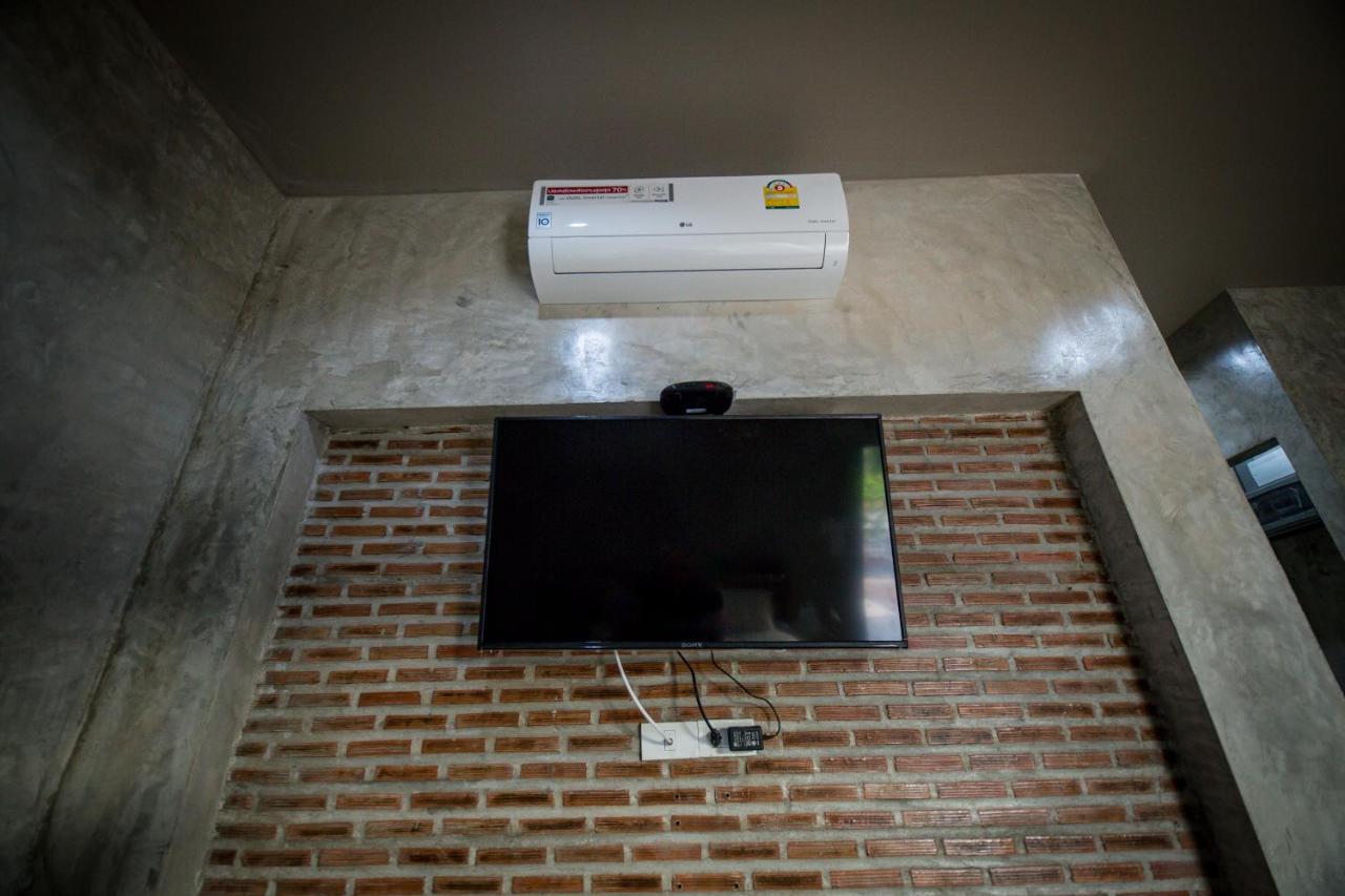 The Loft House Sakaeo Hotel Watthana Nakhon Ngoại thất bức ảnh